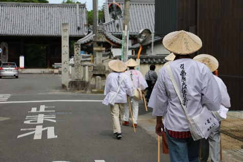 志度寺門前